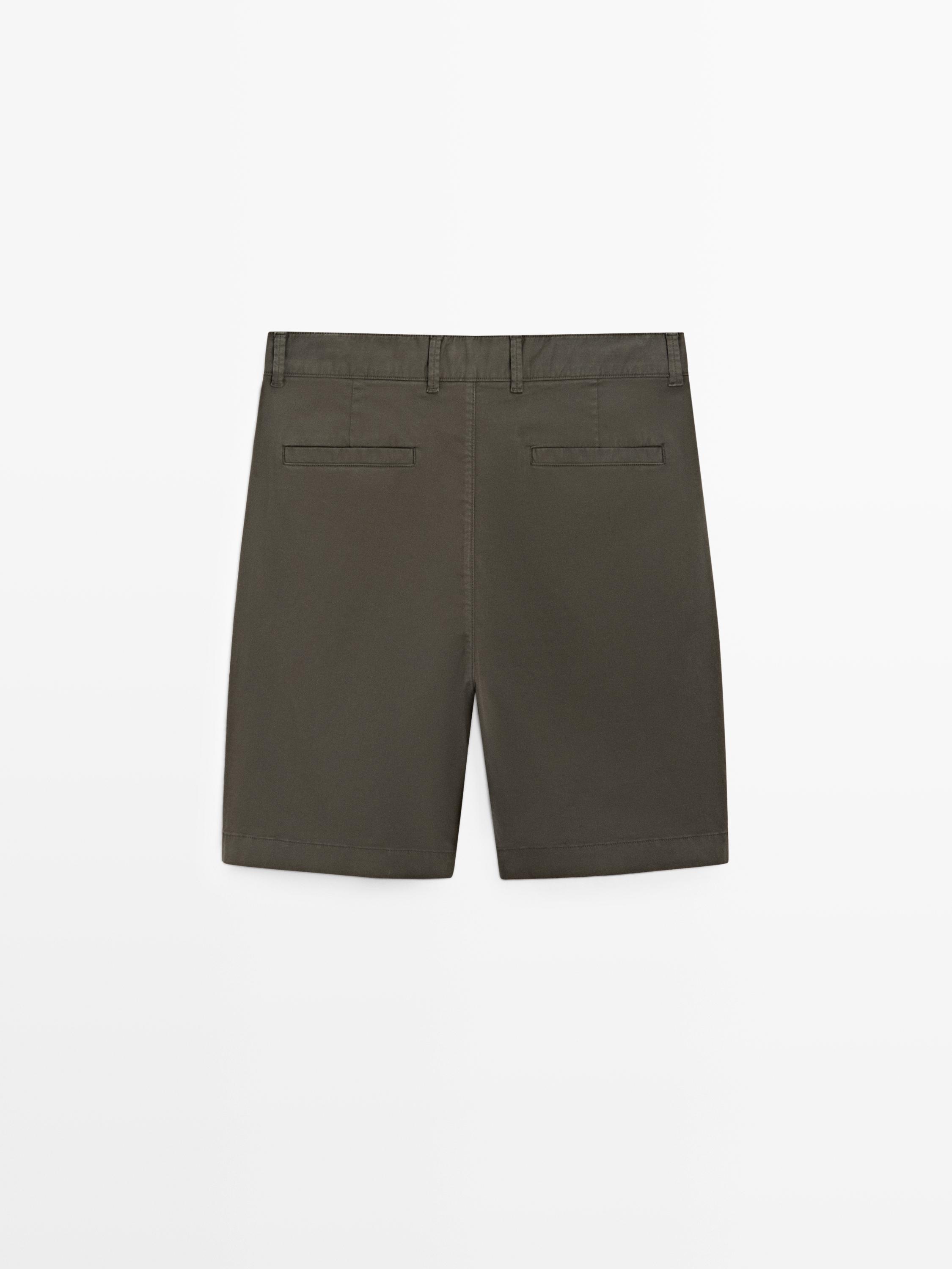 Cotton blend Bermuda shorts with pocket